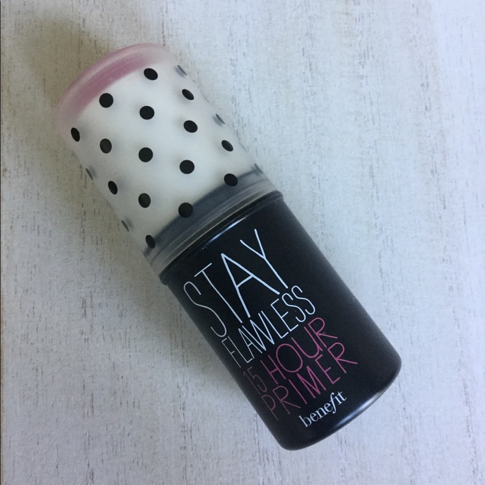 🖤NWOT Benefit 15 Hour Primer🖤 - Picture 1 of 5
